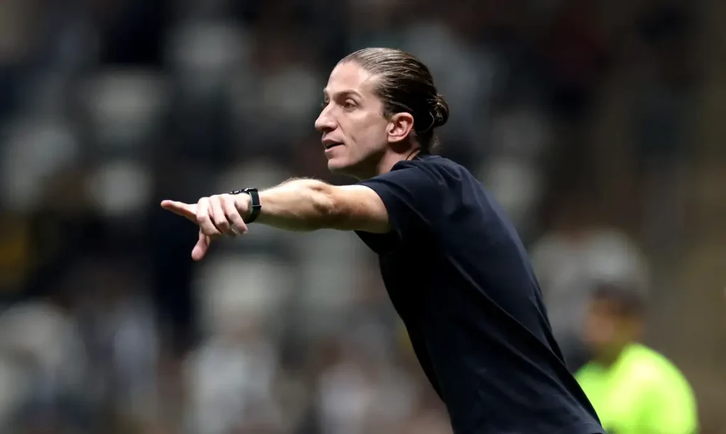 Filipe Luís afirma que sempre acreditou no título da Libertadores