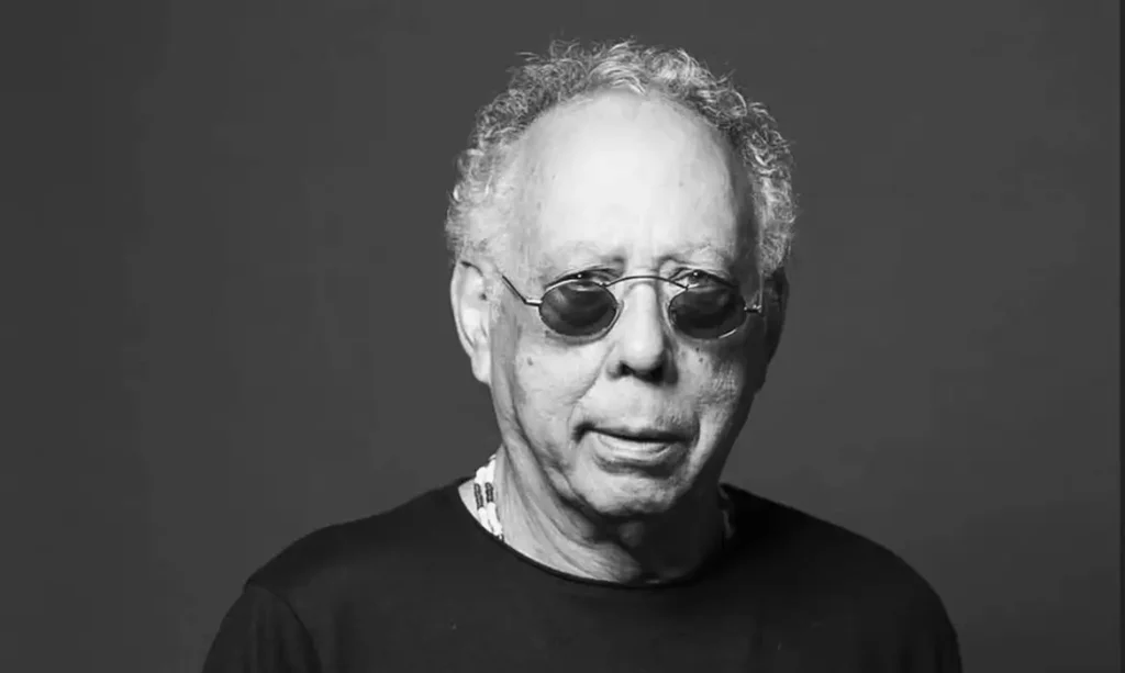 “Jards Macalé dizia que amor é gesto político”, afirma Lula