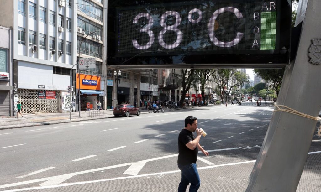 Temperatura em São Paulo chega a 37,2ºC e bate recorde para dezembro