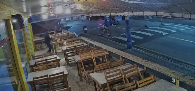 Homem é preso após bater de frente com scooter elétrica em BC