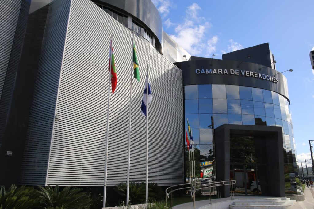 Câmara de BC altera horário de funcionamento durante período eleitoral