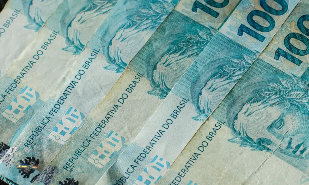 PF prende no Rio suspeito de golpe que fez idosa perder R$ 37 milhões